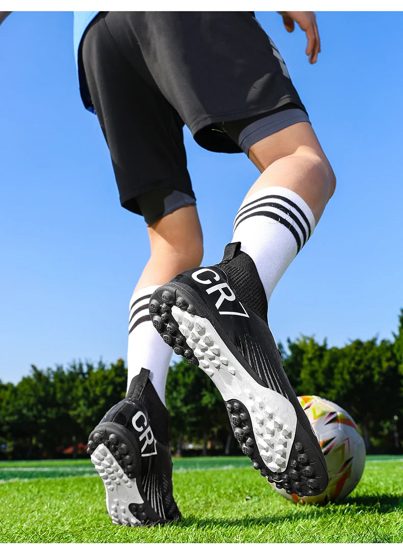 CRAMPON FOOT CR7